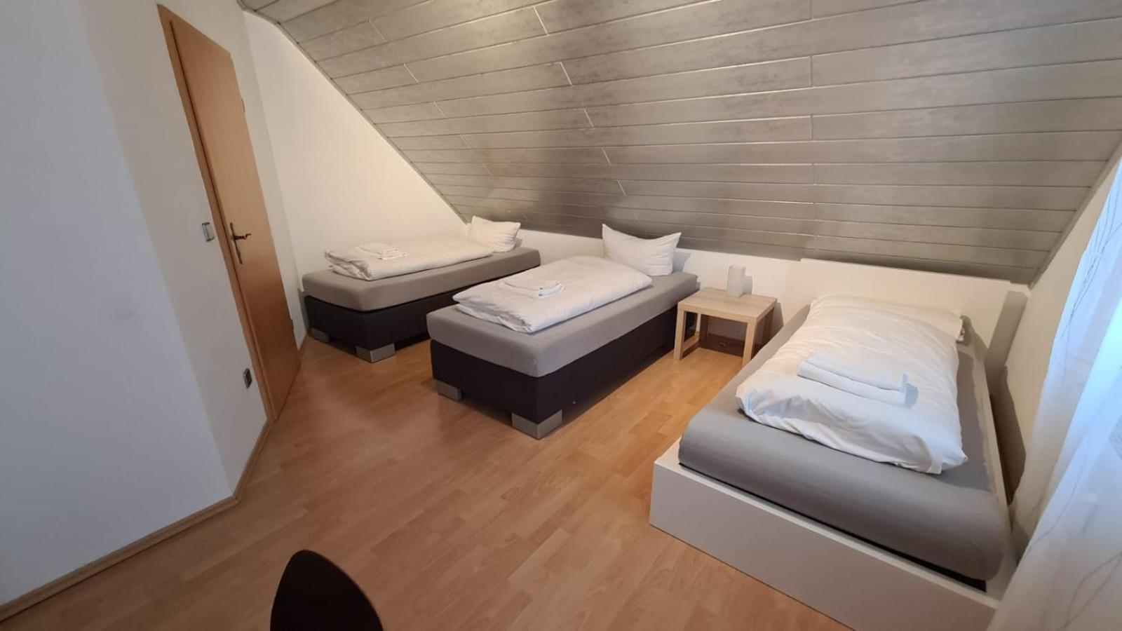 Schlafzimmer 1 Mit Top Aussicht Ueber Weilstetten Balingen Extérieur photo