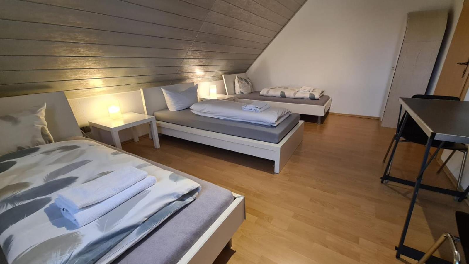 Schlafzimmer 1 Mit Top Aussicht Ueber Weilstetten Balingen Extérieur photo